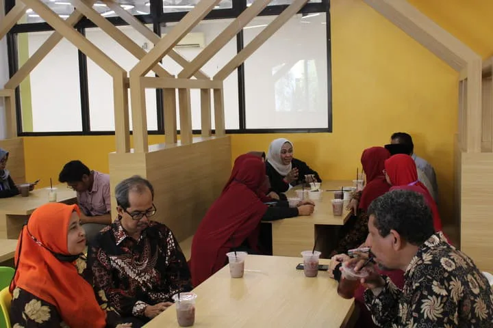 Cafetaria Sehat, Irsyadin Mart & Catering