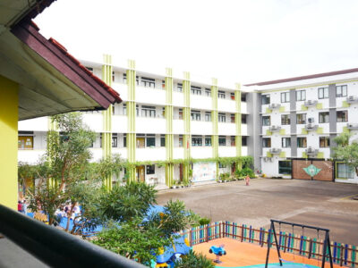 GEDUNG KELAS